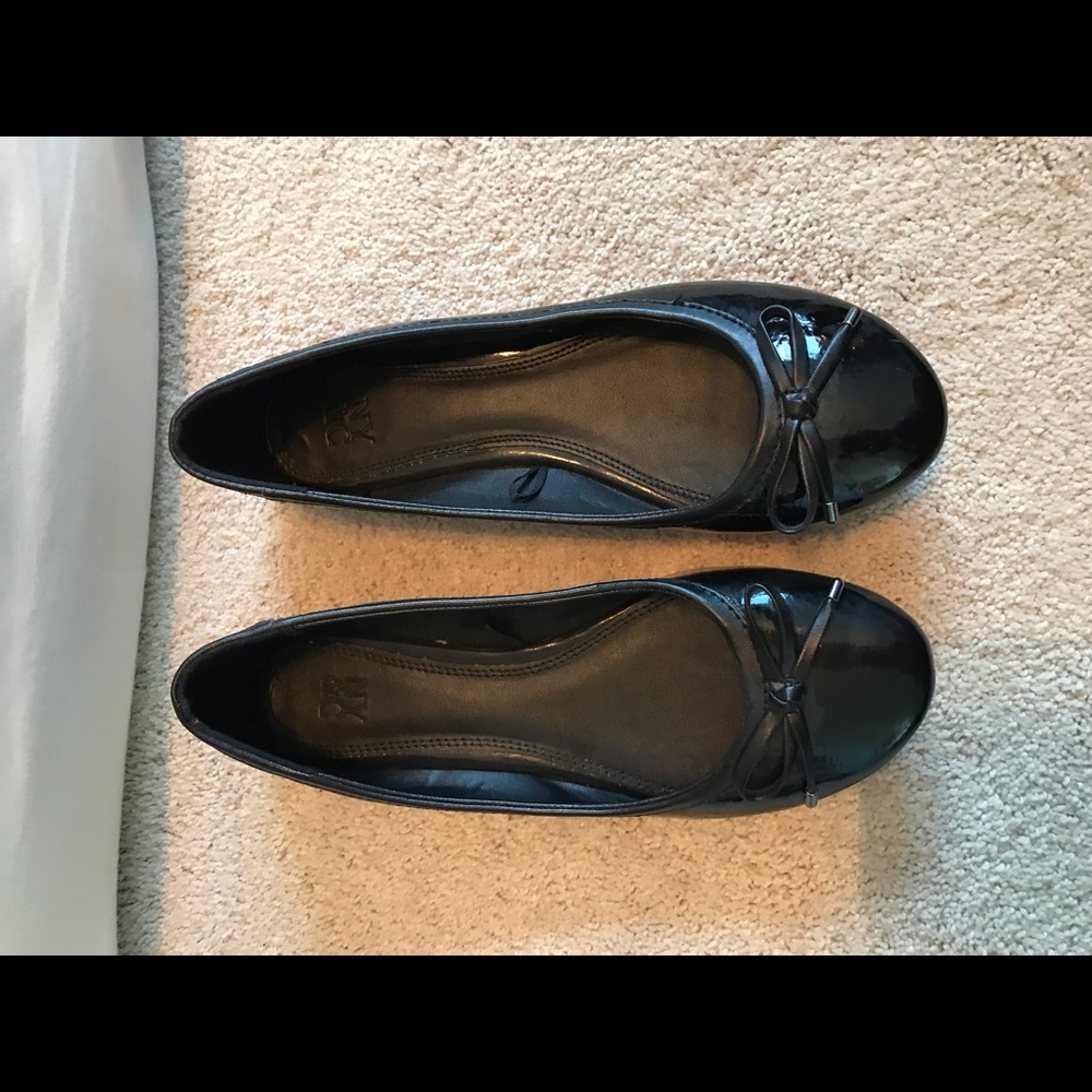 Black flats
